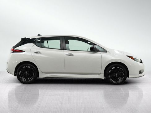 Used 2024 Nissan Leaf SV Plus FWD image 7