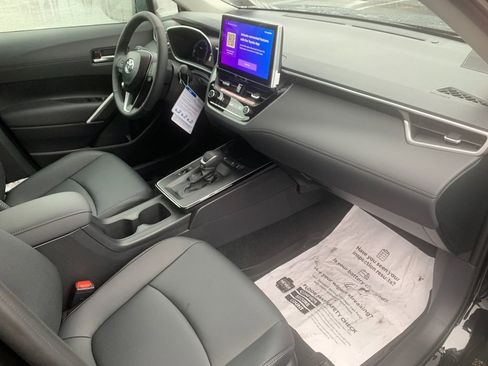 New 2026 Toyota Corolla Cross XLE image 18