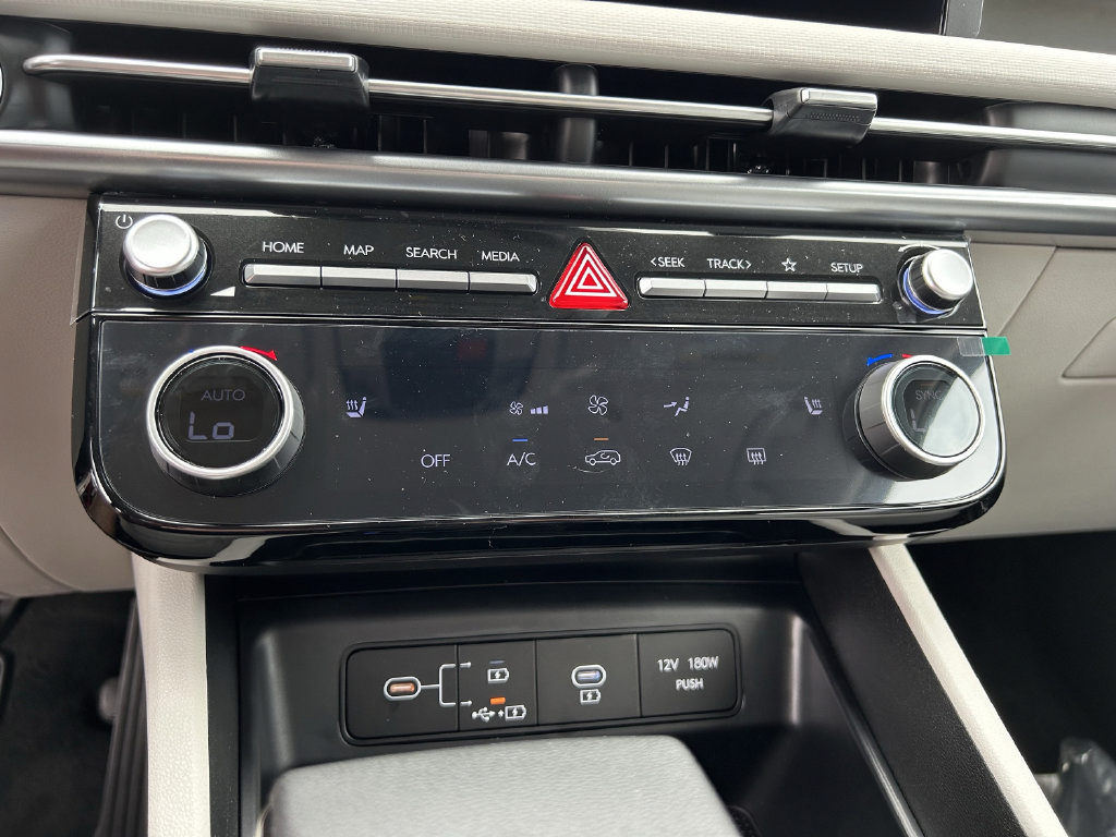 Used 2025 Hyundai Tucson SEL FWD image 28
