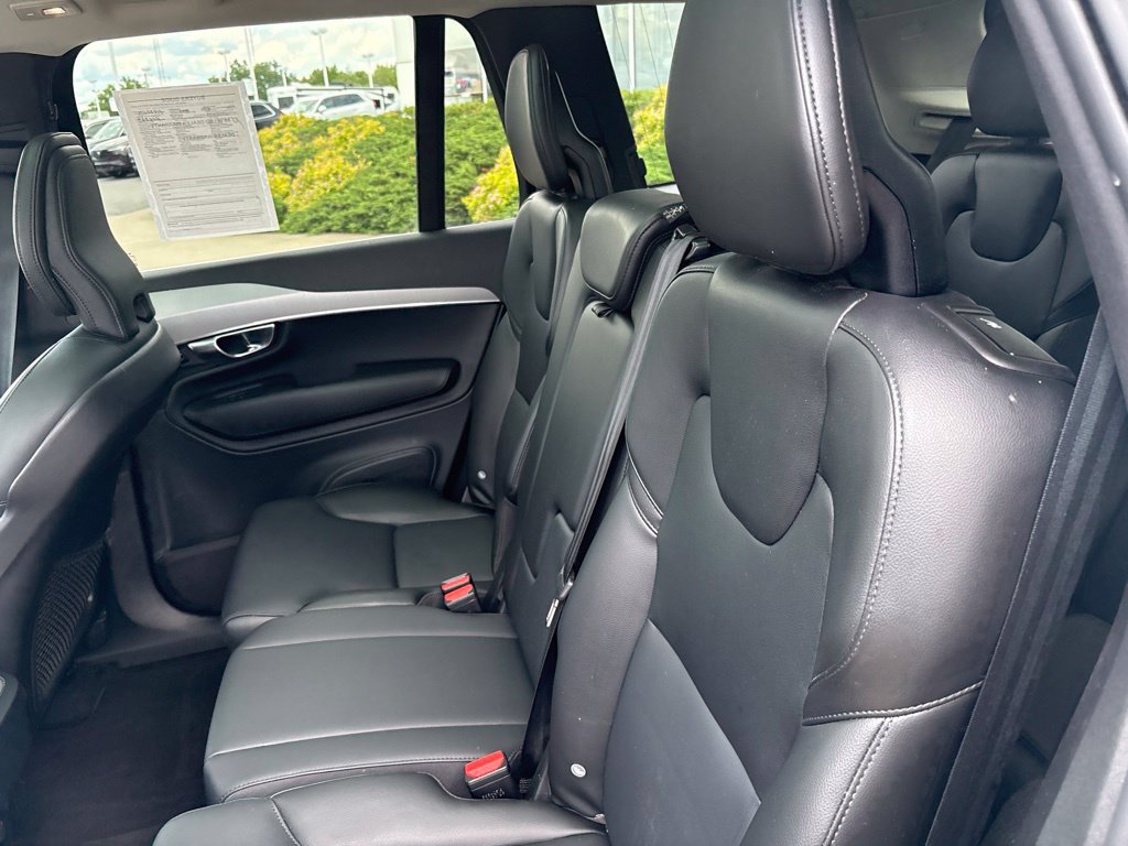 Certified 2023 Volvo XC90 B5 Core w/ Climate Package AWD/4WD image 32
