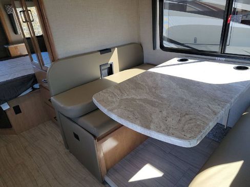 Used 2018 Mercedes-Benz Sprinter 3500 image 8