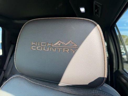 Certified 2022 Chevrolet Tahoe High Country w/ Premium Package 2 image 19