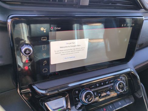 Certified 2024 GMC Sierra 1500 AT4 w/ Technology Package image 14