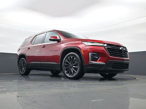 Used 2023 Chevrolet Traverse RS w/ LPO, Floor Liner Package image 24