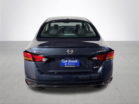 Used 2019 Nissan Altima 2.5 Platinum AWD/4WD image 7