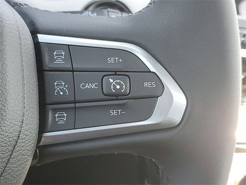 New 2026 Jeep Compass Limited w/ Sun, Sound & Navigation Group image 23