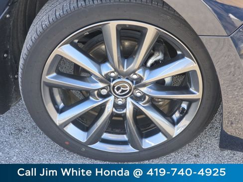 Used 2023 MAZDA MAZDA3 s image 12