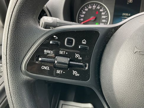 Used 2023 Mercedes-Benz Sprinter 144 Cargo image 4