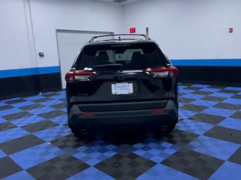 Used 2023 Toyota RAV4 XLE w/ XLE Grade Weather Package AWD/4WD image 7