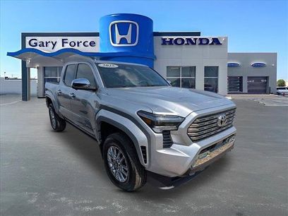 Used 2025 Toyota Tacoma Limited
