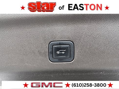 Used 2021 Chevrolet Tahoe Z71 w/ Luxury Package image 45