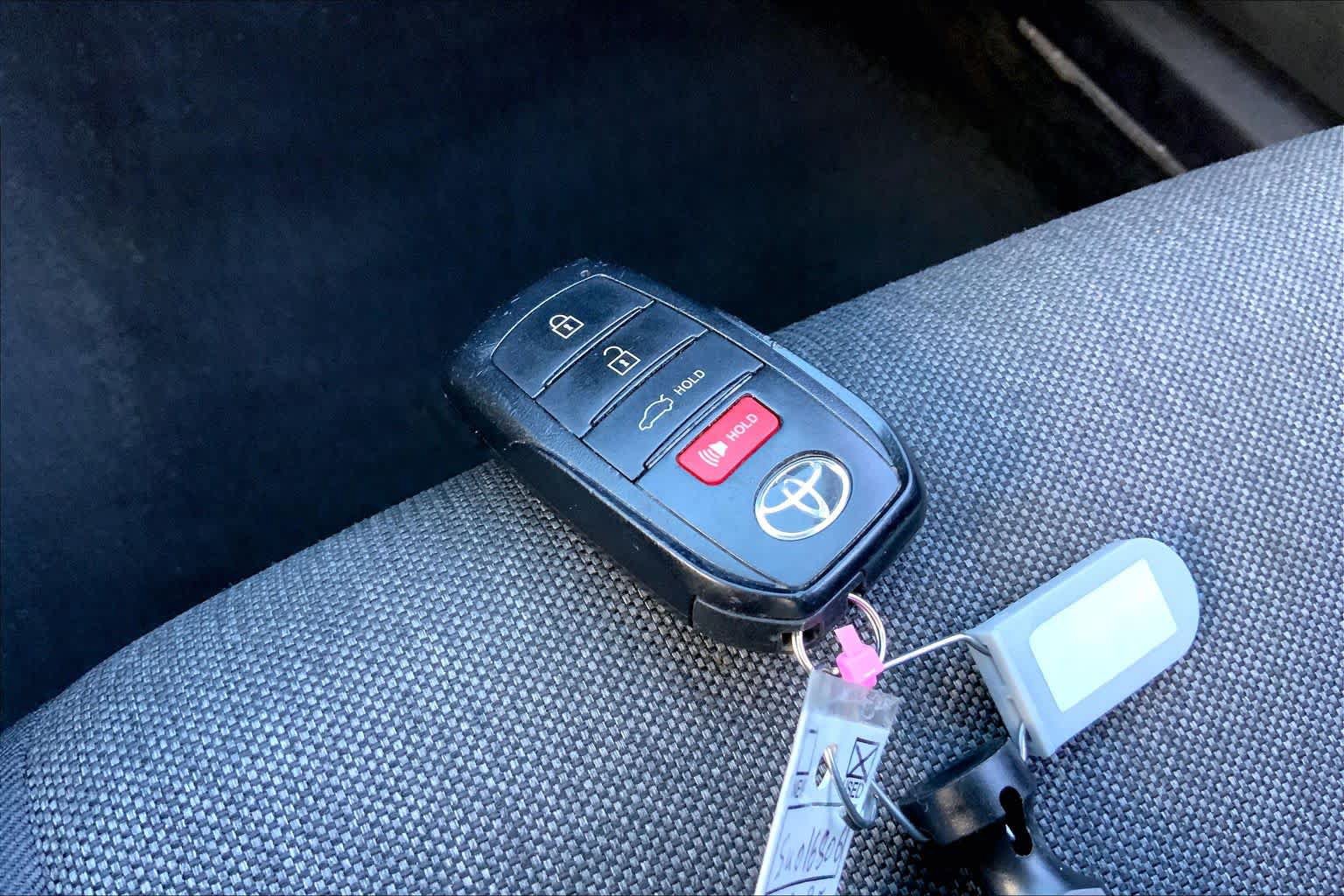 Used 2025 Toyota Camry LE FWD image 14