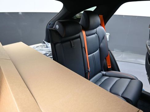 New 2026 Genesis GV70 3.5T Sport Advanced image 16