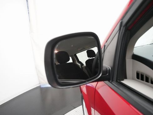 Used 2013 Dodge Grand Caravan American Value Package image 23