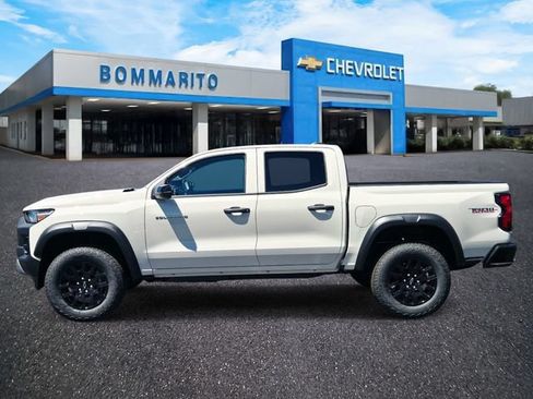 New 2026 Chevrolet Colorado Trail Boss AWD/4WD image 2