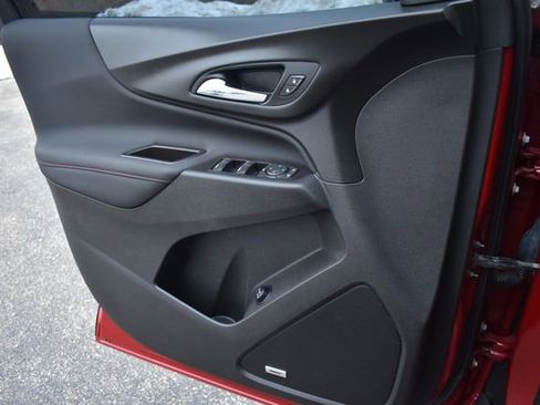 Certified 2022 Chevrolet Equinox RS w/ RS Leather Package image 34