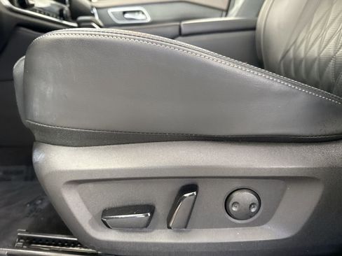 Certified 2023 Nissan Rogue Platinum image 22