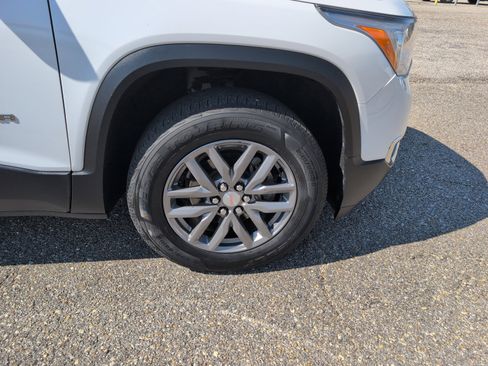 Used 2019 GMC Acadia SLT image 7