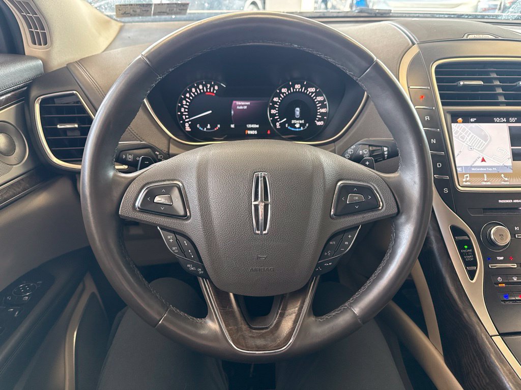 Used 2016 Lincoln MKX Reserve w/ Luxury Package AWD/4WD image 16