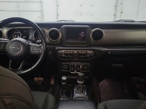 Used 2021 Jeep Wrangler Unlimited Willys image 19