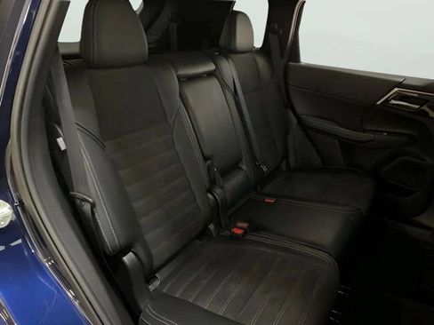 Used 2024 Mitsubishi Outlander SE FWD image 80