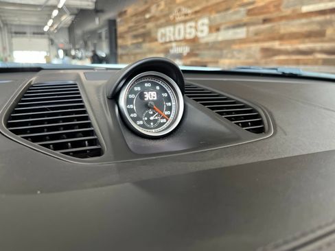 Used 2019 Porsche 911 Carrera T RWD image 58