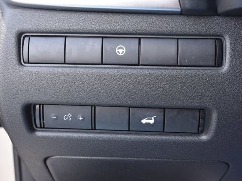 Used 2021 Nissan Rogue SL FWD image 29