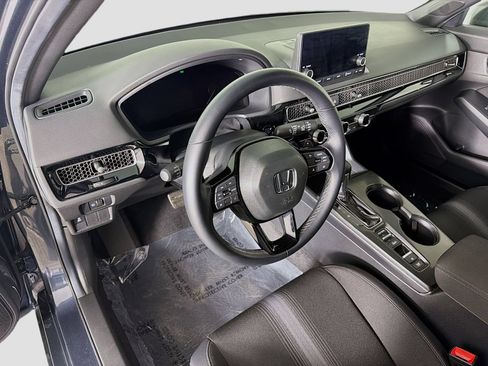 Used 2025 Honda Civic Sport image 9