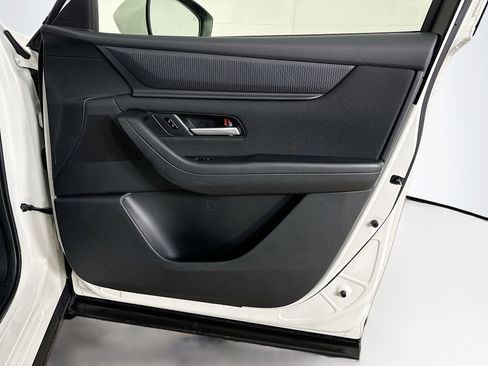 Used 2025 MAZDA CX-90 3.3 Turbo w/ Select Package image 33