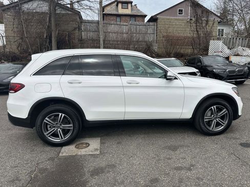 Used 2020 Mercedes-Benz GLC 300 4MATIC w/ Multimedia Package image 2