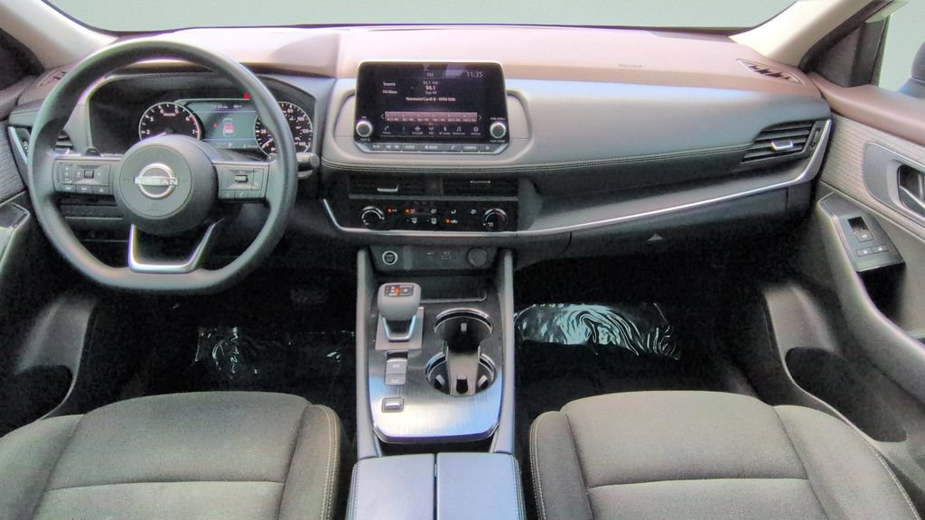 Certified 2023 Nissan Rogue S FWD image 11