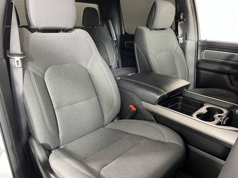 Used 2022 RAM 1500 Big Horn AWD/4WD image 39