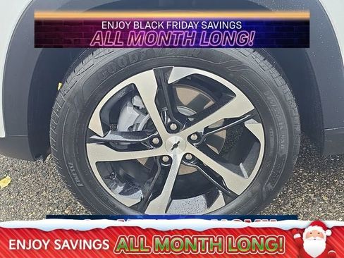 Used 2024 Chevrolet Trax RS w/ Driver Confidence Package image 10