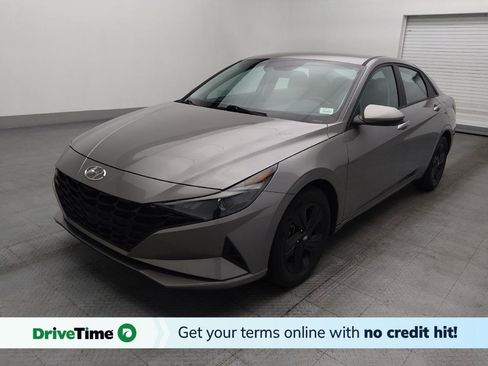 Used 2022 Hyundai Elantra SEL FWD image 1