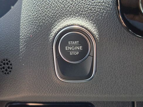 New 2025 Mercedes-Benz Sprinter 2500 image 34