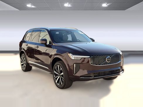 New 2026 Volvo XC90 B5 Core image 7