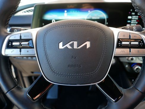 Certified 2024 Kia Telluride SX Prestige X-Line image 25