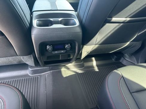 New 2026 Chevrolet Traverse Z71 w/ Enhanced Driving Package image 47