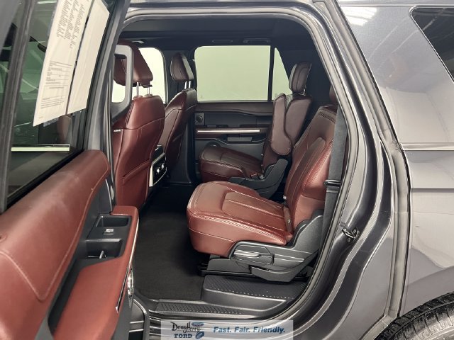 Used 2024 Ford Expedition Max Limited RWD image 31