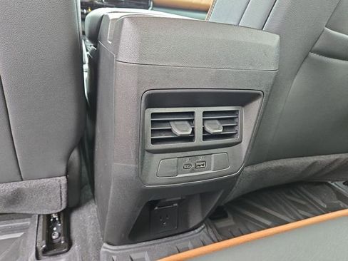 Used 2026 GMC Canyon AT4 image 29