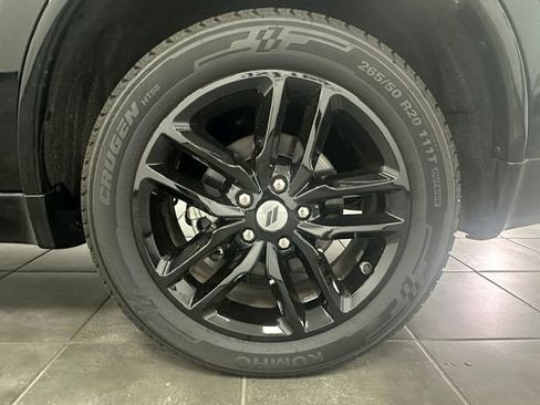 Used 2024 Dodge Durango GT AWD/4WD image 23