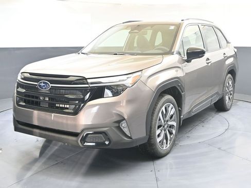 New 2025 Subaru Forester Touring image 1