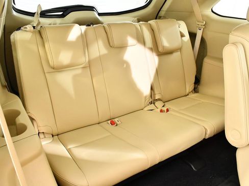 Used 2017 Toyota Highlander Limited FWD image 20