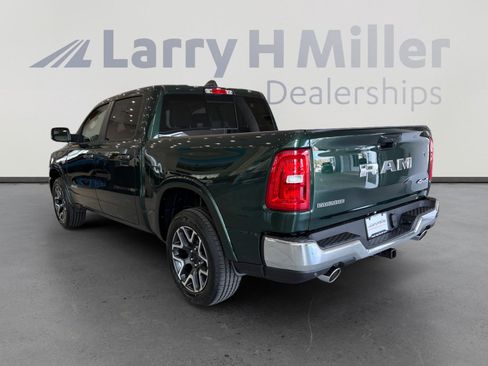 New 2026 RAM 1500 Laramie AWD/4WD image 3