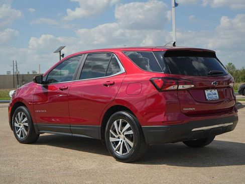 Used 2023 Chevrolet Equinox LT FWD image 4