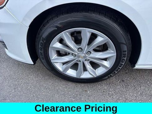 Used 2023 Chevrolet Malibu LT image 46