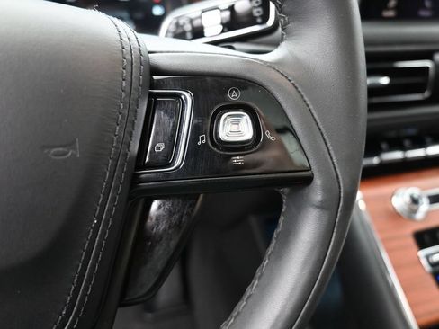 Used 2024 Lincoln Aviator Reserve w/ Equipment Group 201A RWD image 29