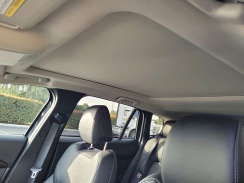 Used 2025 MAZDA CX-50 AWD 2.5 Hybrid w/ Premium Pkg image 8