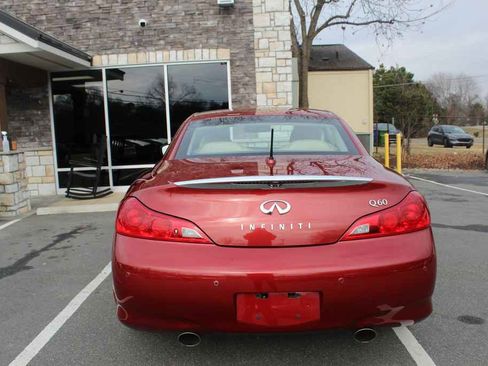 Used 2014 INFINITI Q60 Convertible w/ Premium Package image 7