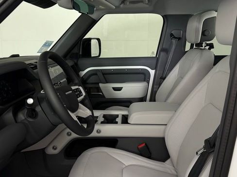 New 2025 Land Rover Defender 110 S image 37